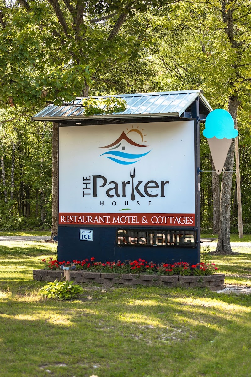 The Parker House Restaurant, Cottages, and Motel - photo 2
