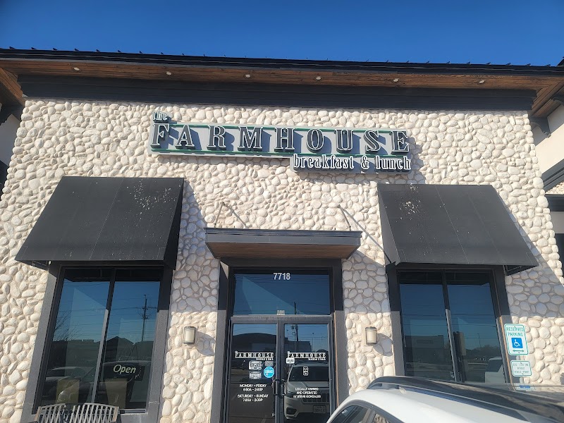 The Farmhouse Restaurant - Catering in Lubbock, Texas