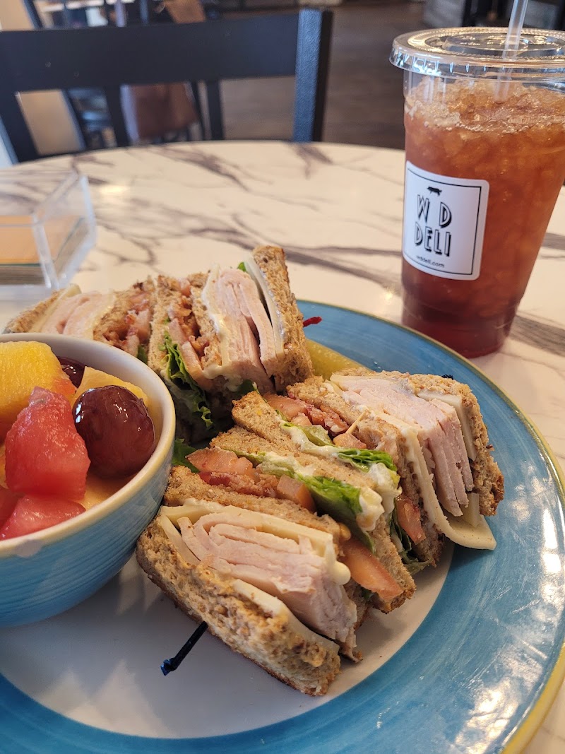 W D Deli & Bakery - photo 2