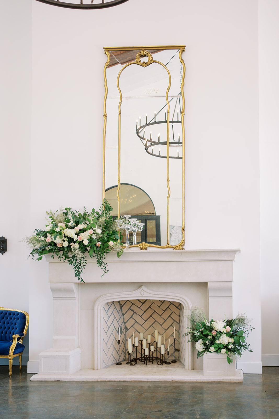 Cue The Champagne Event Planning and Design - photo 5