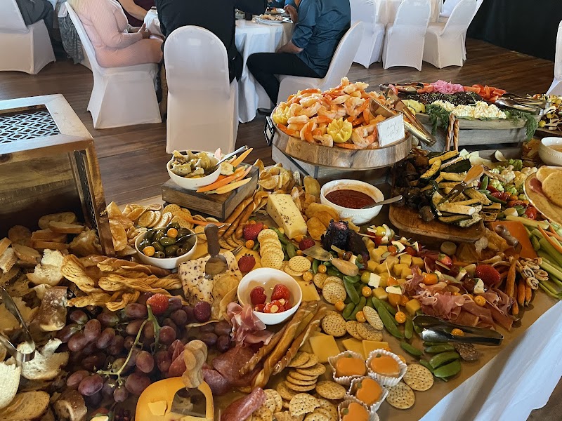 HIPPIE CHICKS CATERING - photo 4