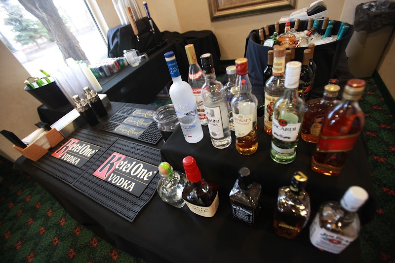 Boise Liquor Catering Traveling Bar - photo 3