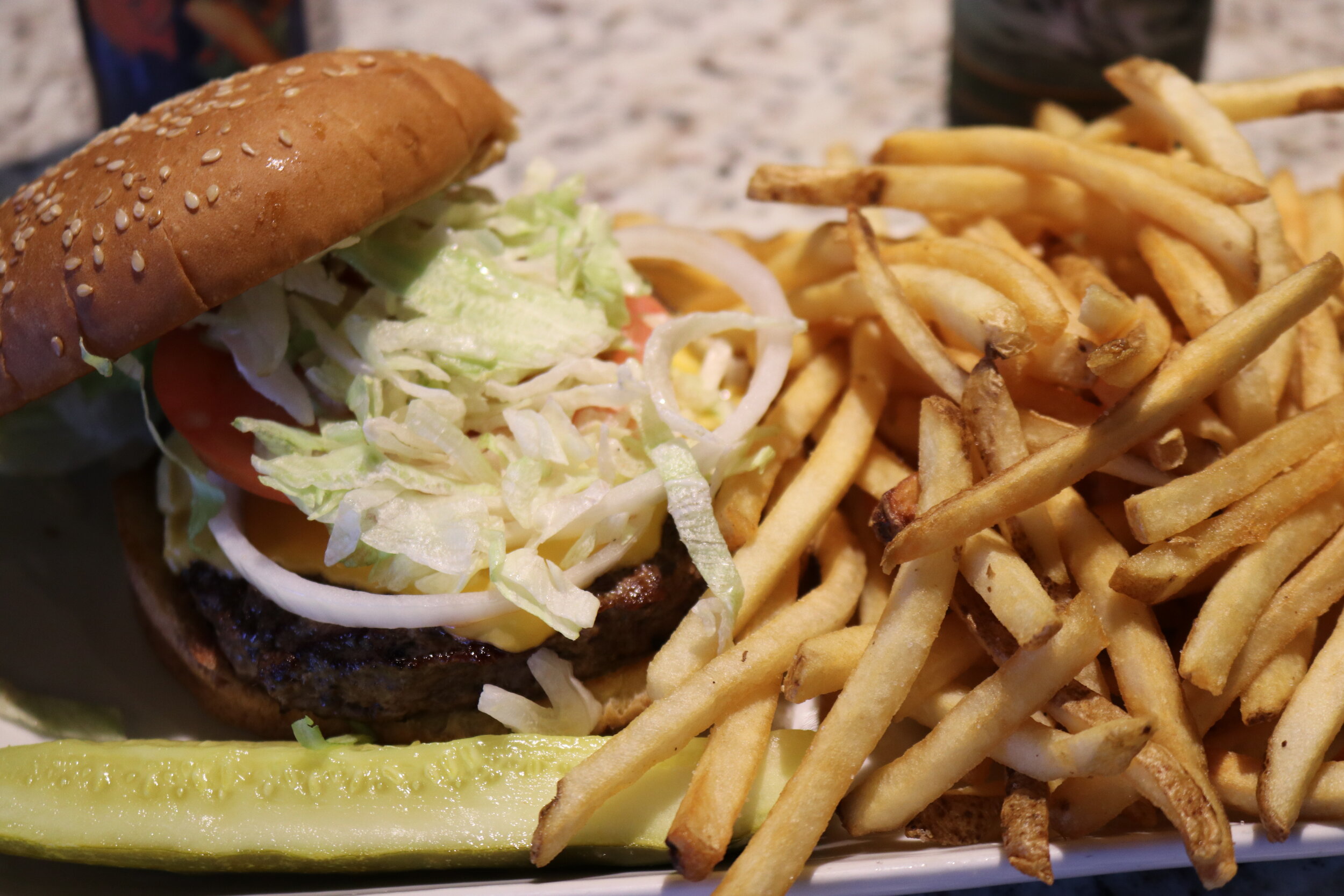 Jonna's Bar & Grill - photo 3