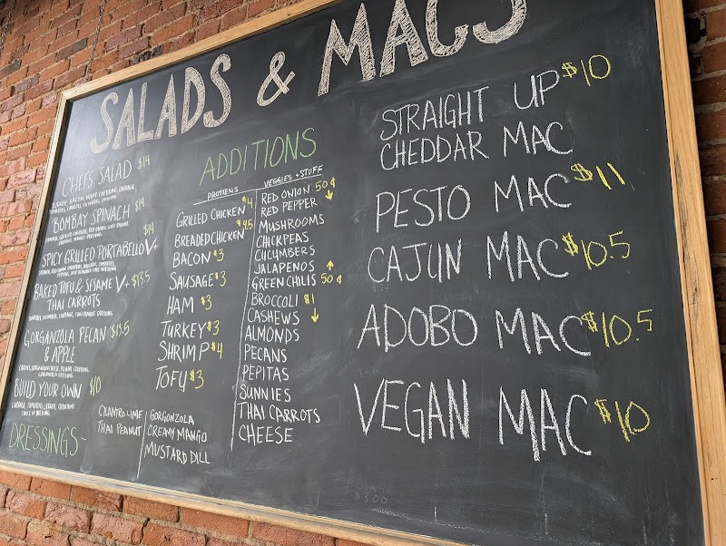 2nd Street Deli - photo 2