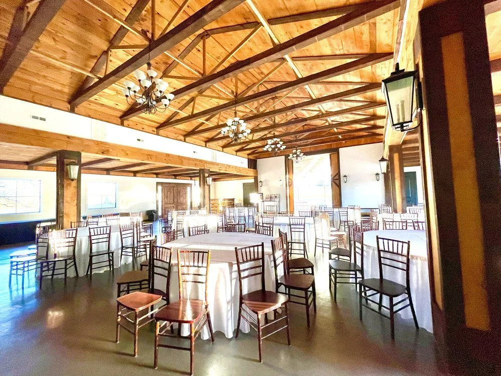 Spring Creek Estates Wedding & Event Venue - Catering in Republic, Missouri