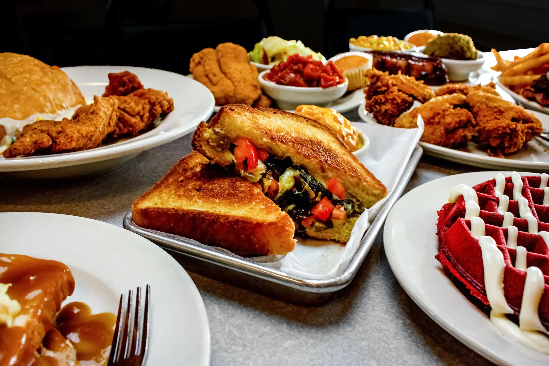 His Place Eatery - Chicken & Waffles, Ribs & Soul Food (86th & Ditch Rd) - photo 5
