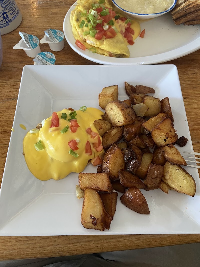 Beach Diner Fernandina Beach - photo 3