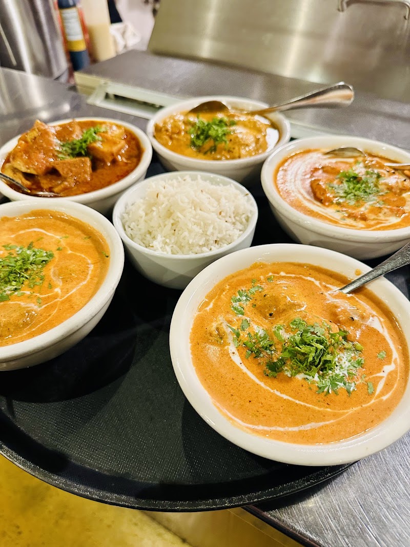 Curry & More Indian Bistro - photo 2