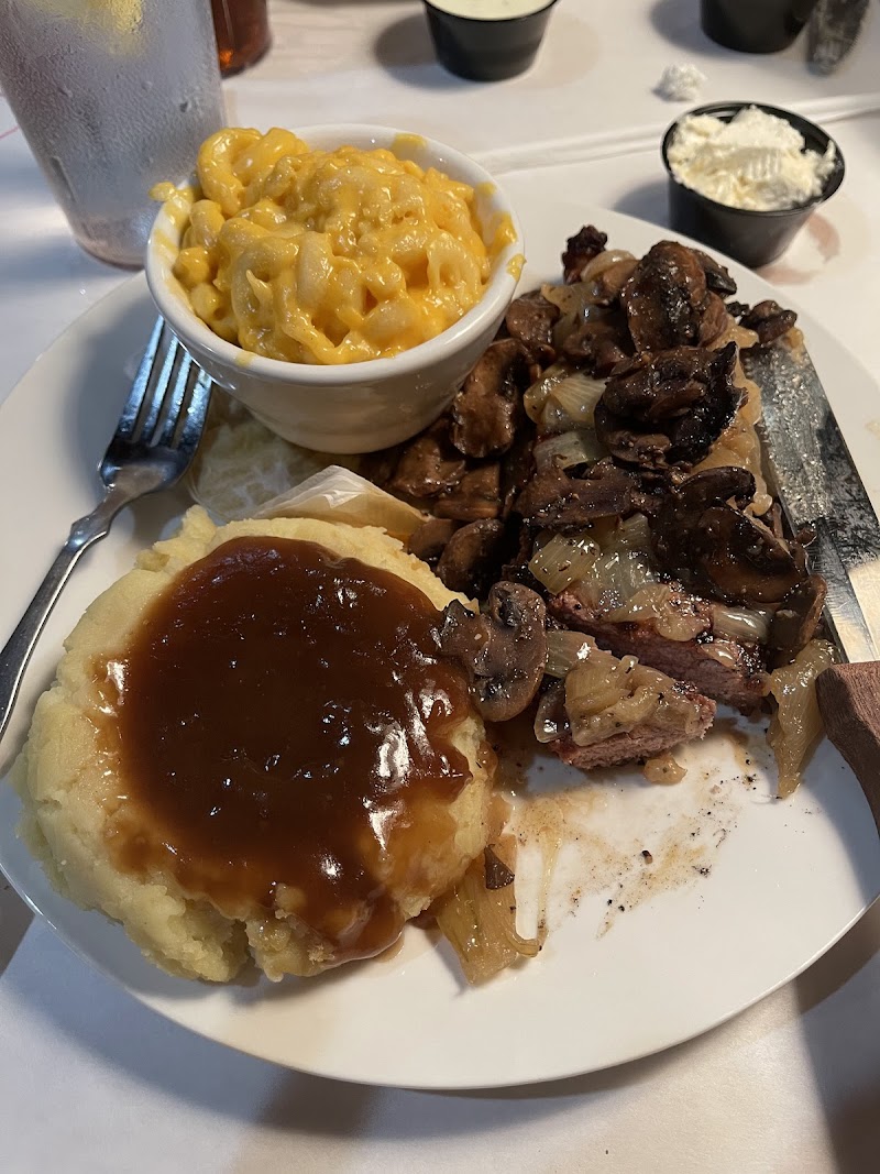 Red River Roadhouse (RRR) - photo 4