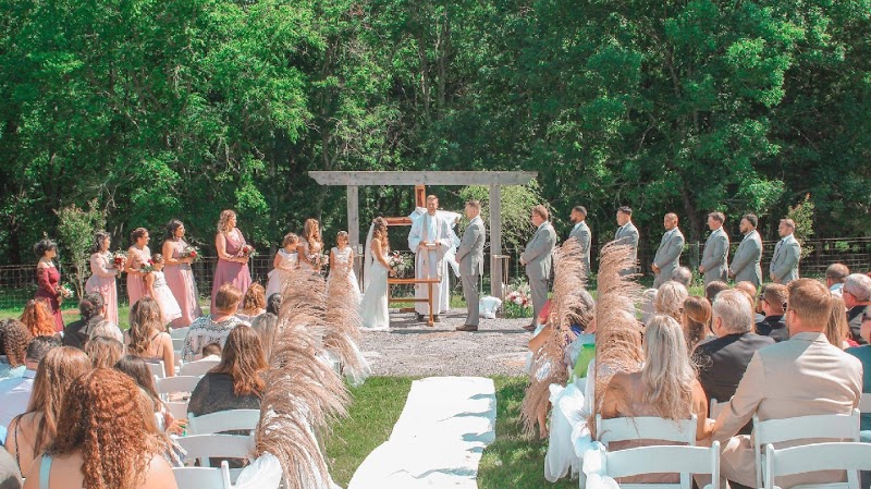 Twisted Cedar Farms - Catering in Lebanon, Tennessee