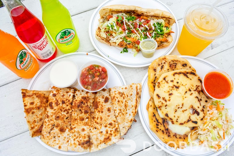 Dinora's catering - Catering in Providence, Rhode Island