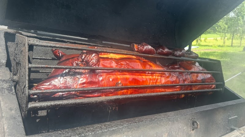Tekampe Pig Roasts - Catering in Burlington, Wisconsin