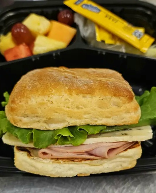 Crystal Arbors Catering & Applewood Bistro, Fremont - photo 4