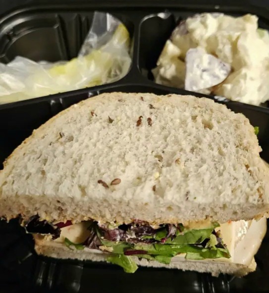 Crystal Arbors Catering & Applewood Bistro, Fremont - photo 5