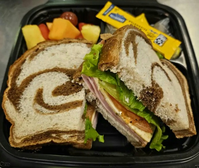 Crystal Arbors Catering & Applewood Bistro, Fremont - photo 3