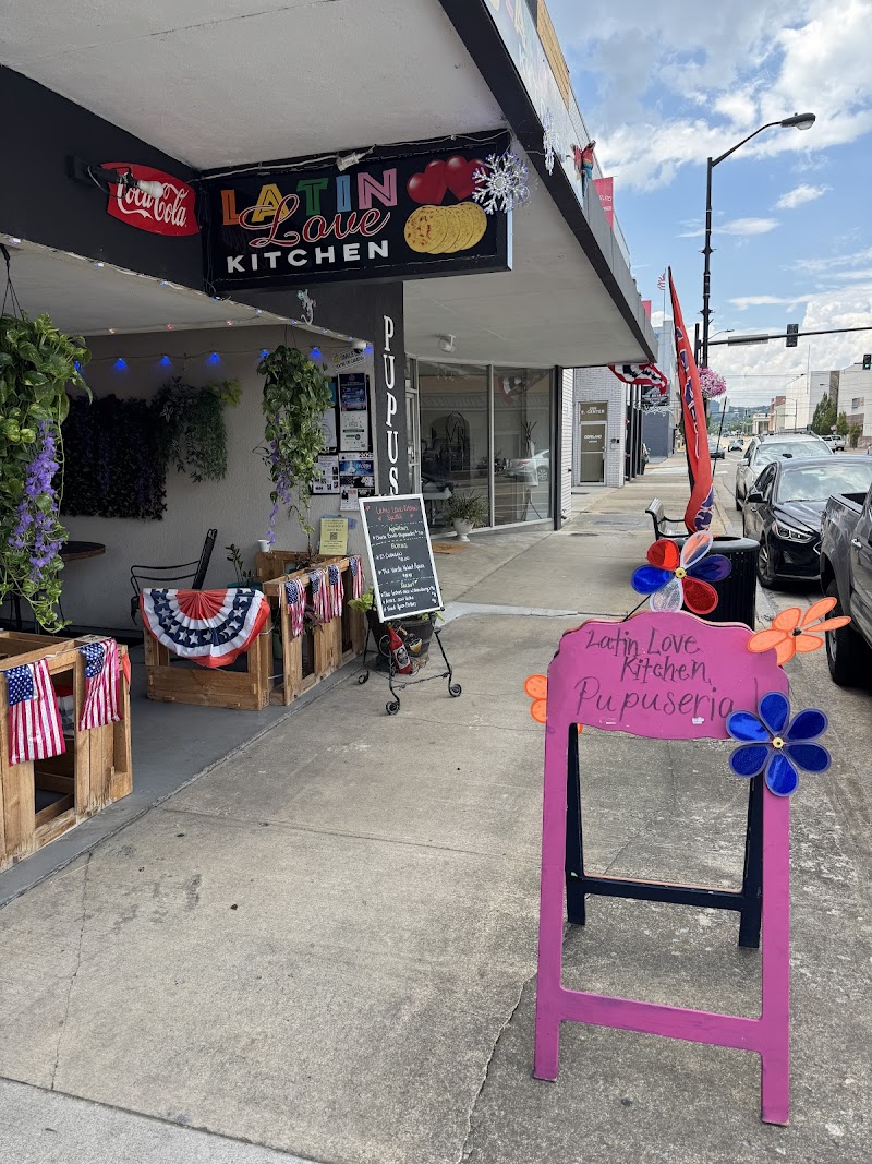 Latin Love Kitchen (PUPUSERIA) Kingsport's Pupusas - Catering in Kingsport, Tennessee