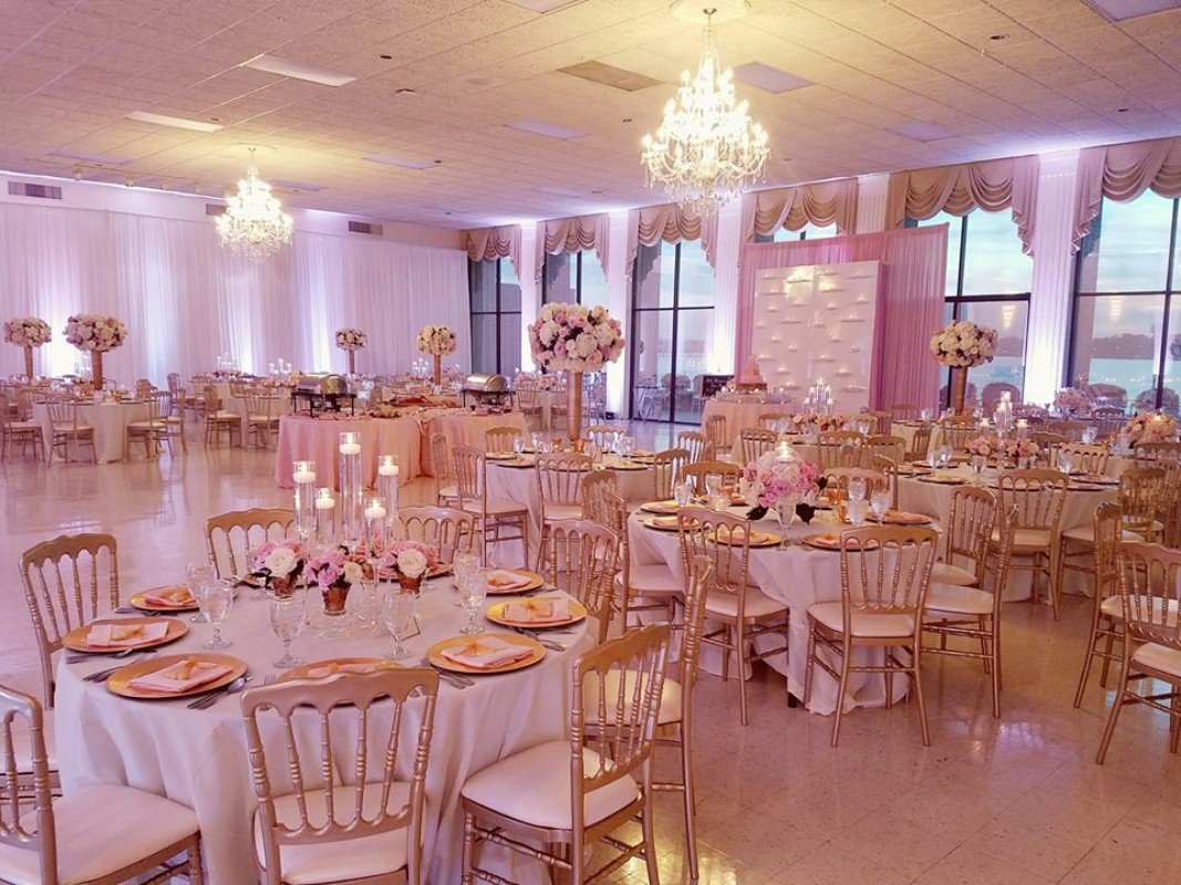 Sunset Riverfront Event Center - photo 4