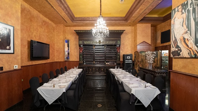 La Traviata Italian Restaurant - photo 5