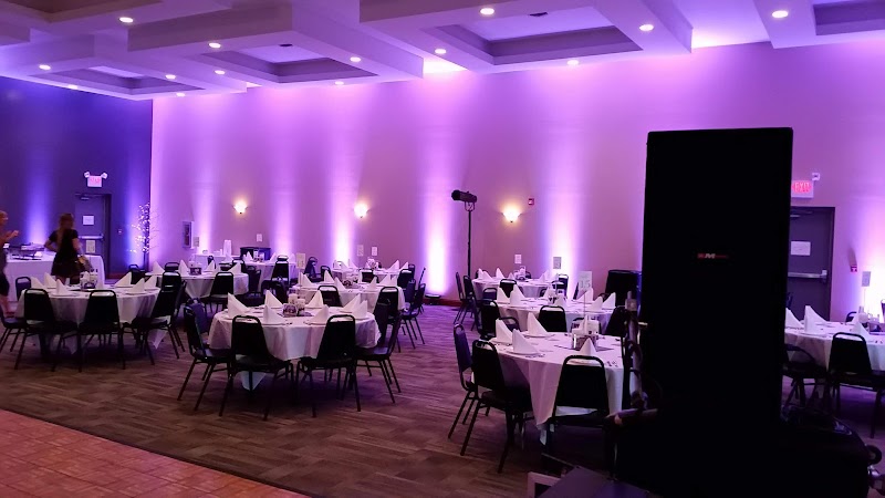 Poe's on the Hill - Catering in Springfield, Illinois