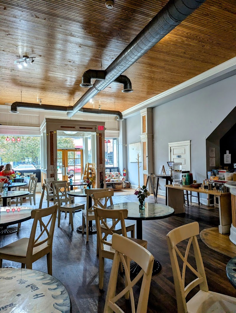 Kate's Downtown - photo 4