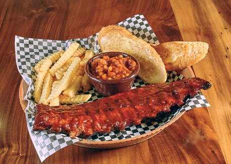 Dustin's Bar-B-Q - photo 2