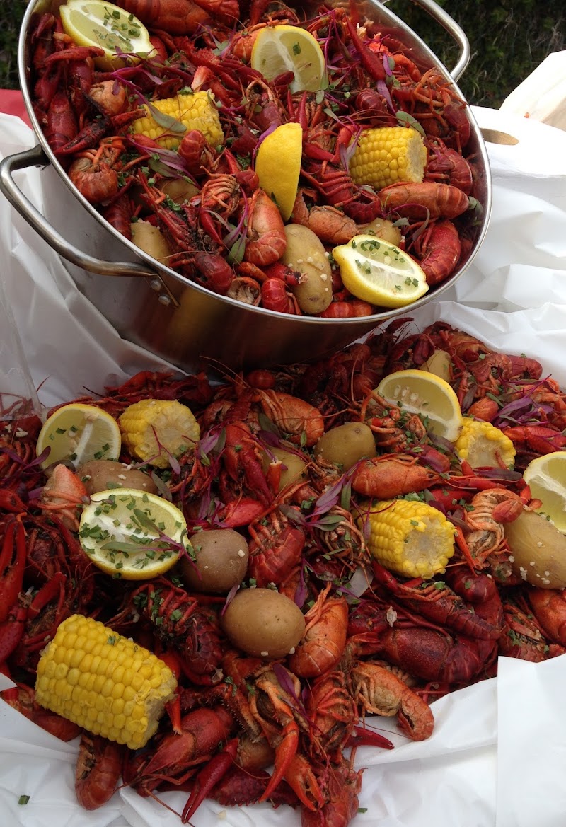 Castle's Southern and Creole Catering - photo 4