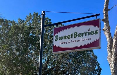 SweetBerries on 5th Ave - Catering in Gainesville, Florida