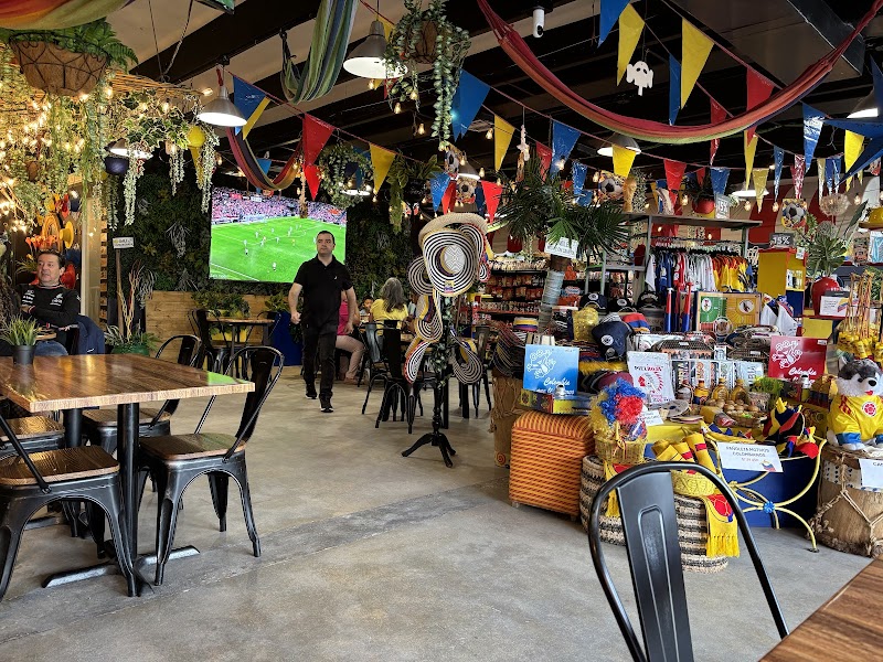 Manantial Market - photo 5