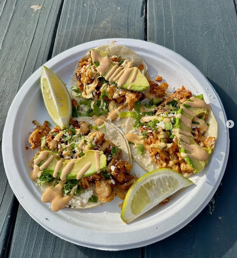 Los Chicanos Food Truck - photo 5