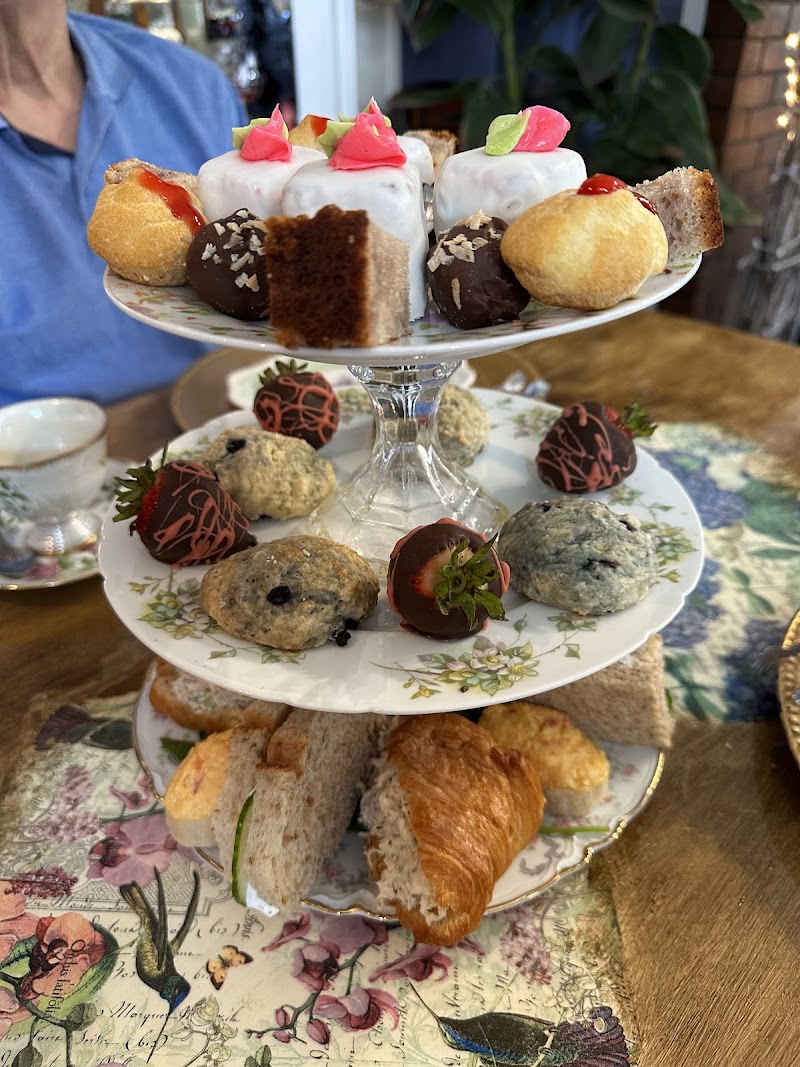 Sassafras Lunch & Tea Room - photo 3