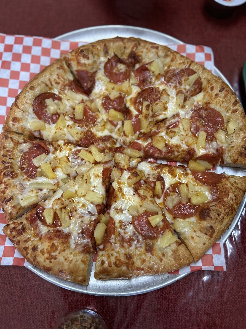Queen Pizza & Krispy Krunchy Chicken - photo 3