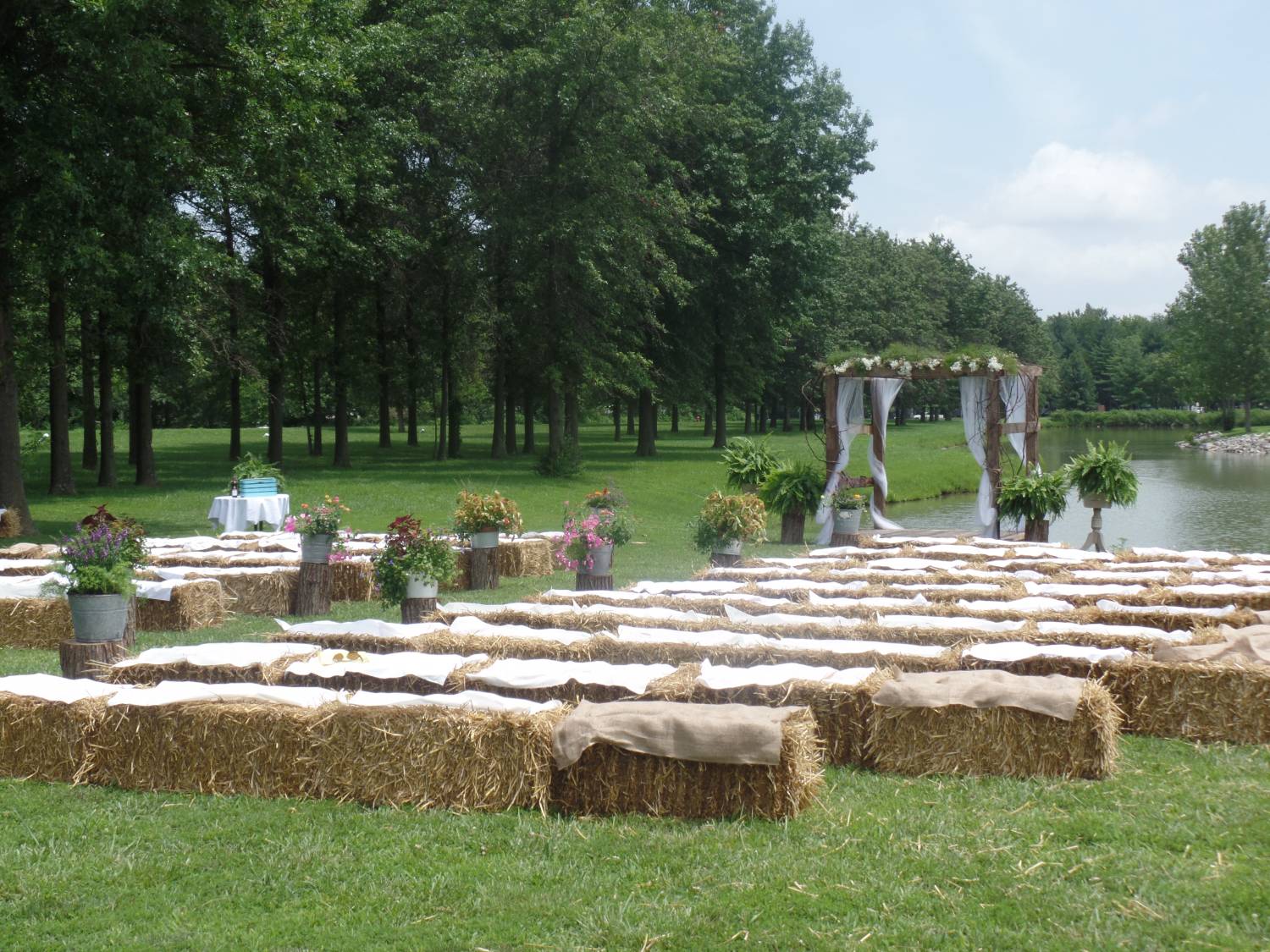 Mariner's Village Banquet Hall - Catering in Carlyle, Illinois