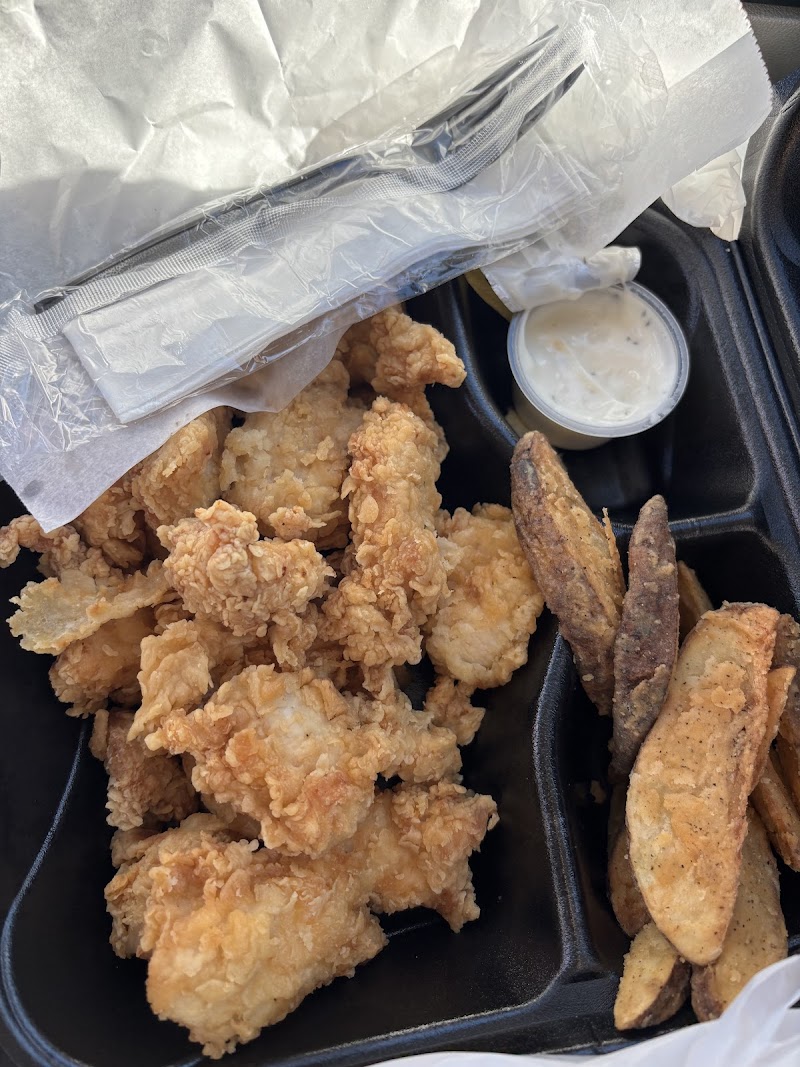 Lee's Famous Recipe Chicken - photo 2