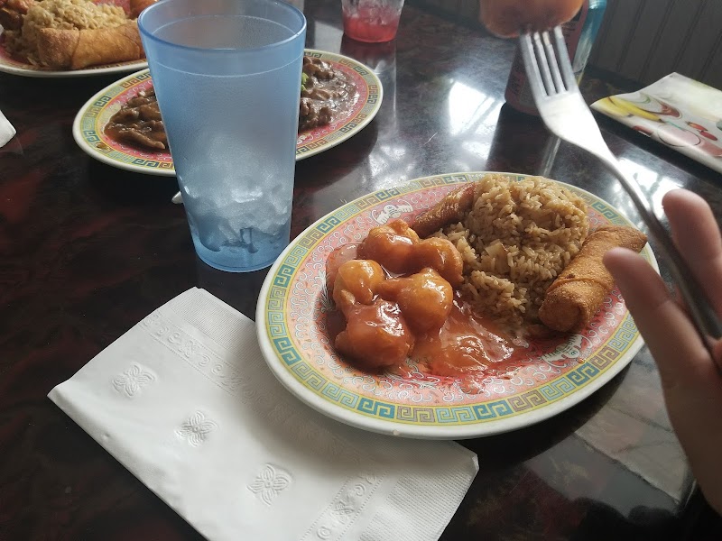 Lee's Restaurant - photo 4