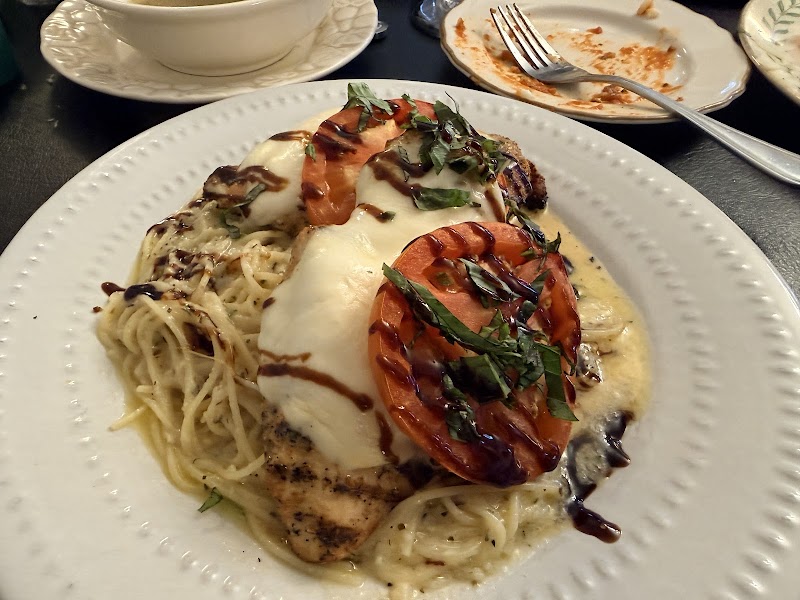 Maisanos Little Italian Kitchen - photo 3