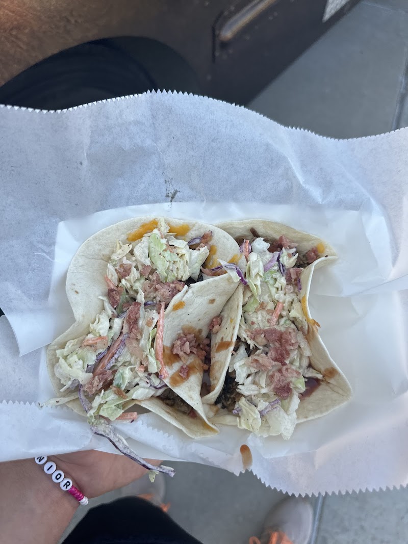 Scavo Hot Mess BBQ - photo 3