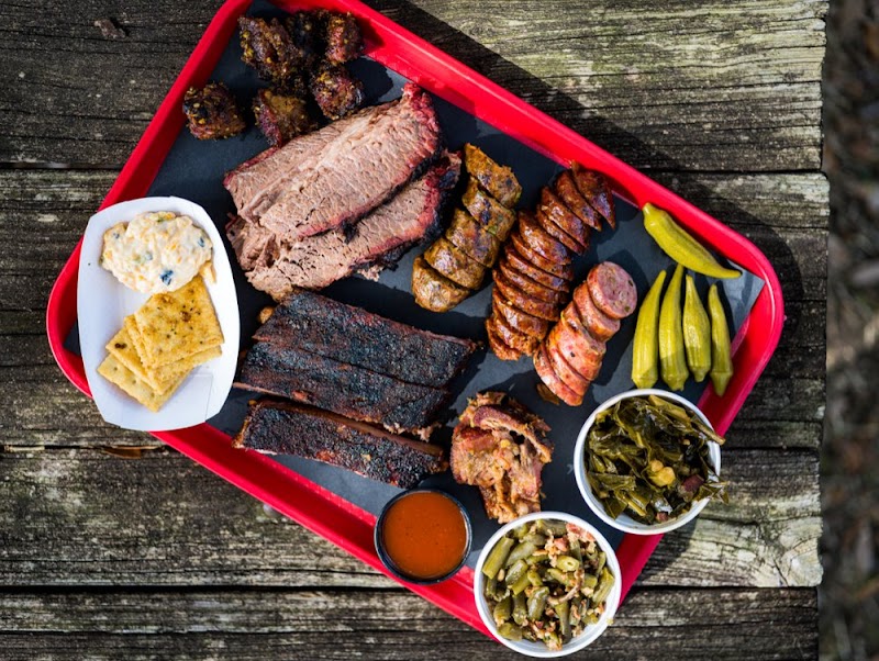 Dozier's BBQ & Meat Market - photo 2