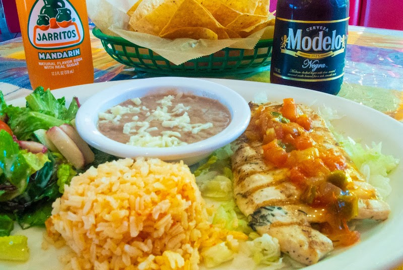 Dos Botellas Mexican Restaurant - photo 2