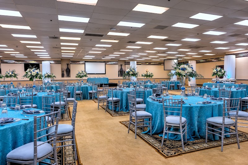 Binion's and Four Queens Banquets & Catering - photo 4