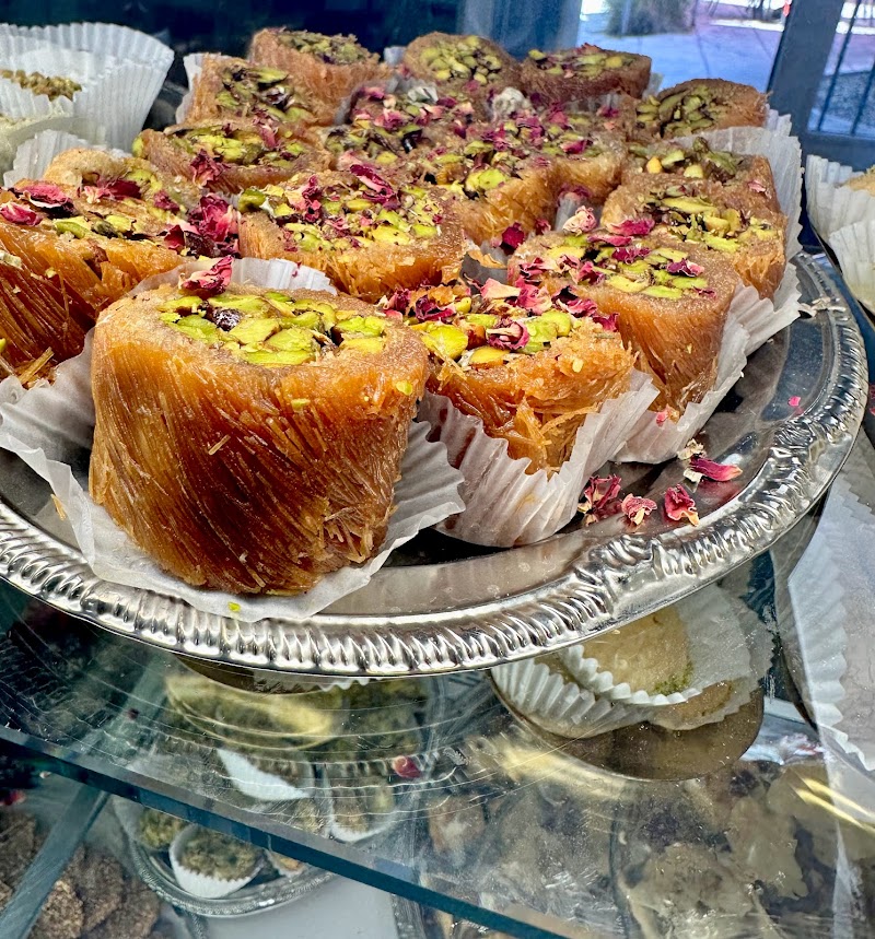 Lebanon Restaurant & Cafe - photo 2