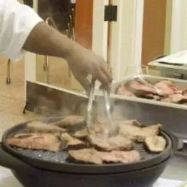 Laniers Catering - photo 3