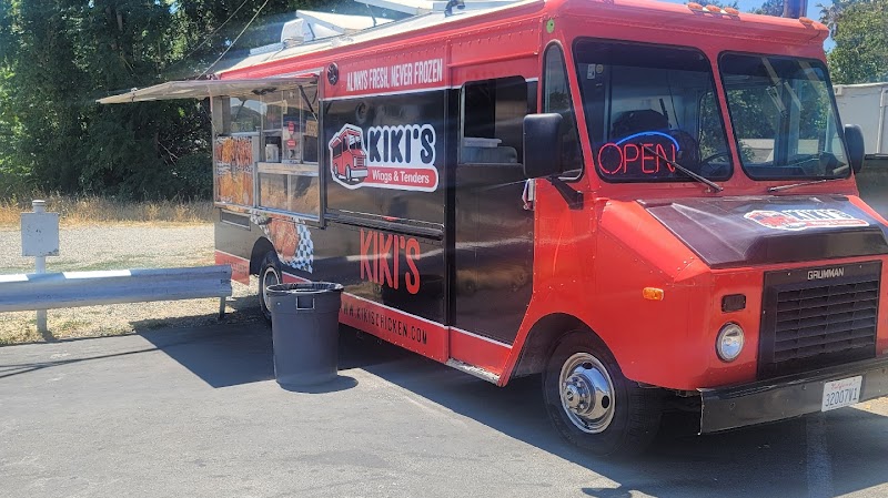 Kiki's Food Truck - photo 4