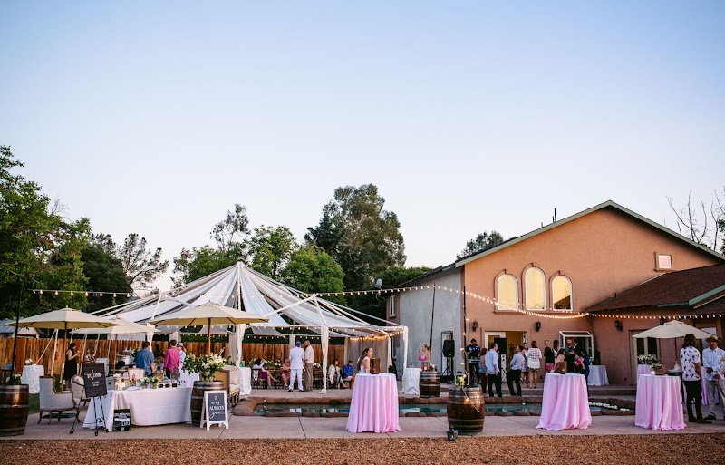 Lake Event Design & Party Rental - photo 2