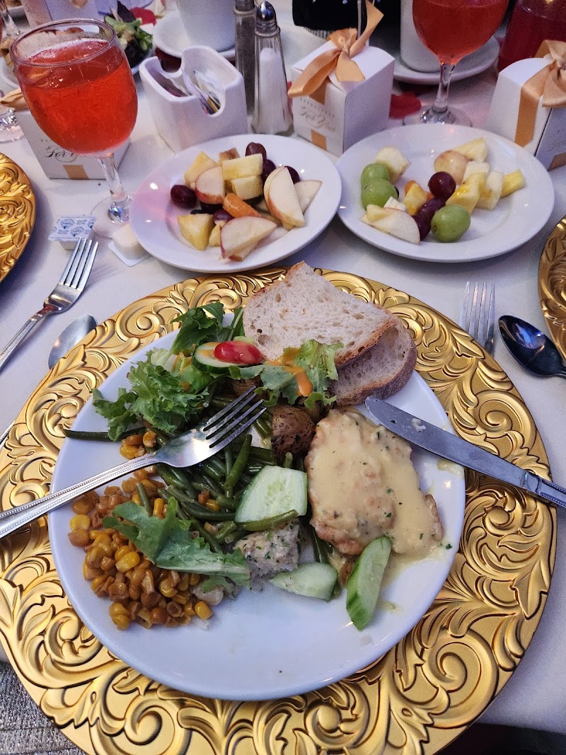 Juliano's Caterers - photo 4