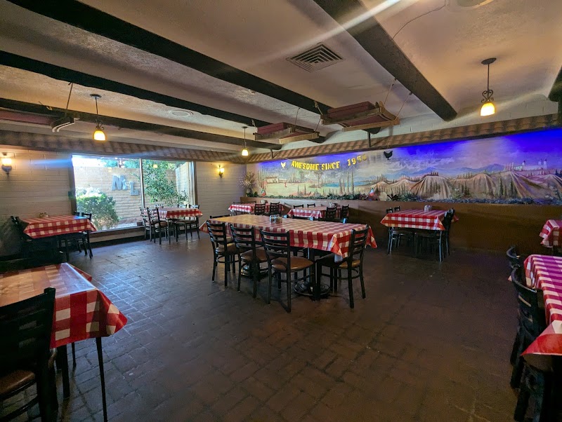 Mama Louisa's Italian Restaurant & Catering - photo 2