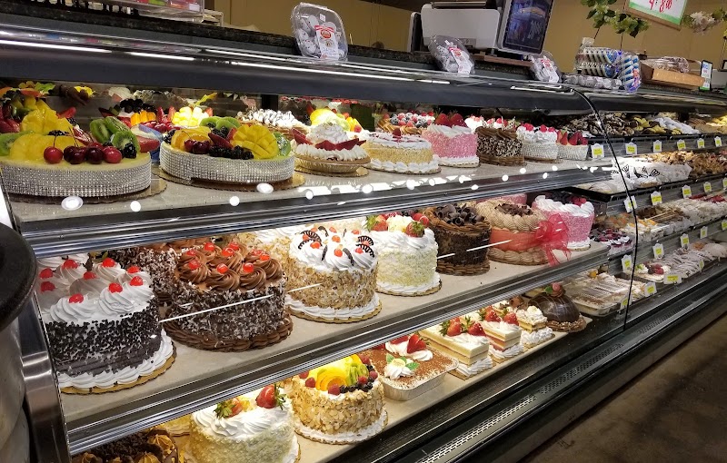 Randazzo Fresh Market - Catering in Macomb, Michigan