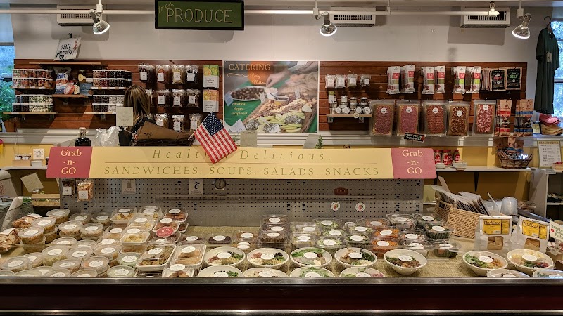 Feast Market & Café - photo 4
