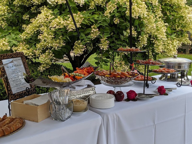 the Executive Chef Catering - Catering in Stratford, Connecticut
