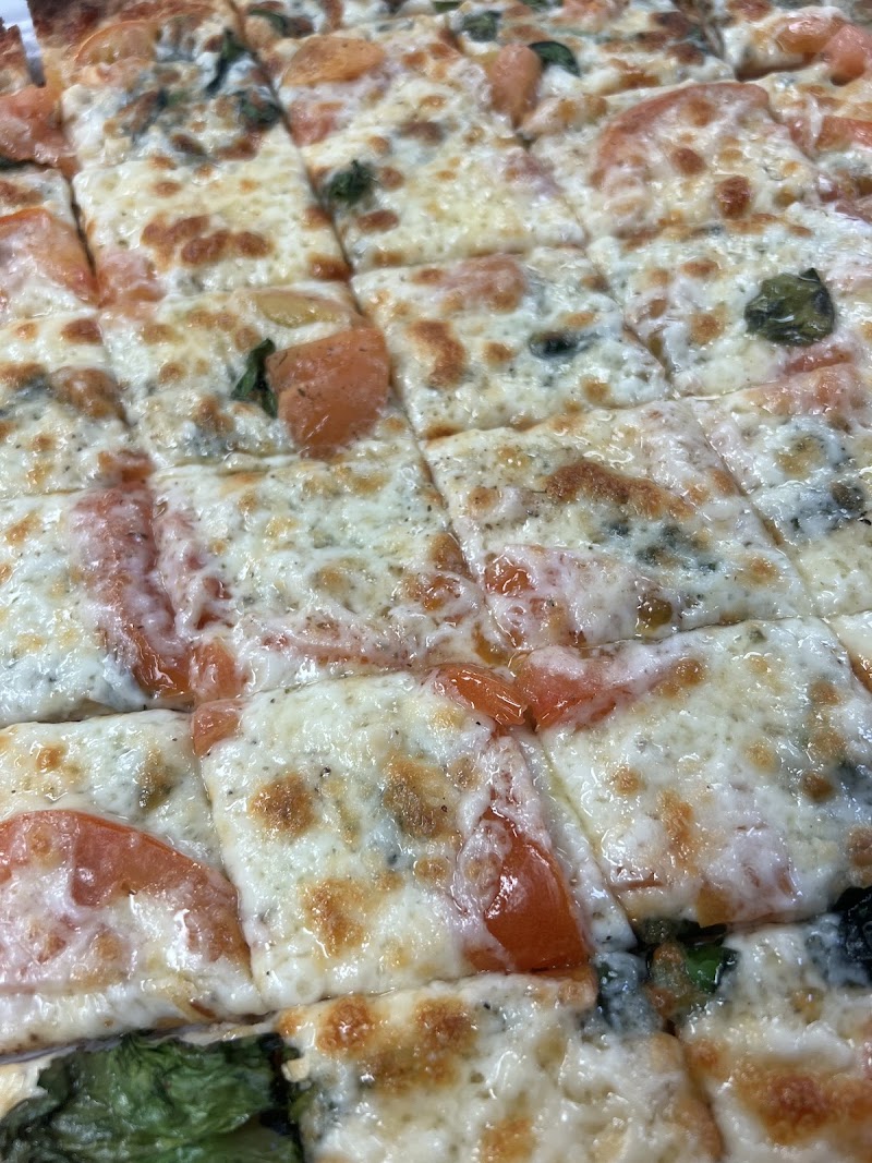 Masi's Pizza & Catering - photo 2