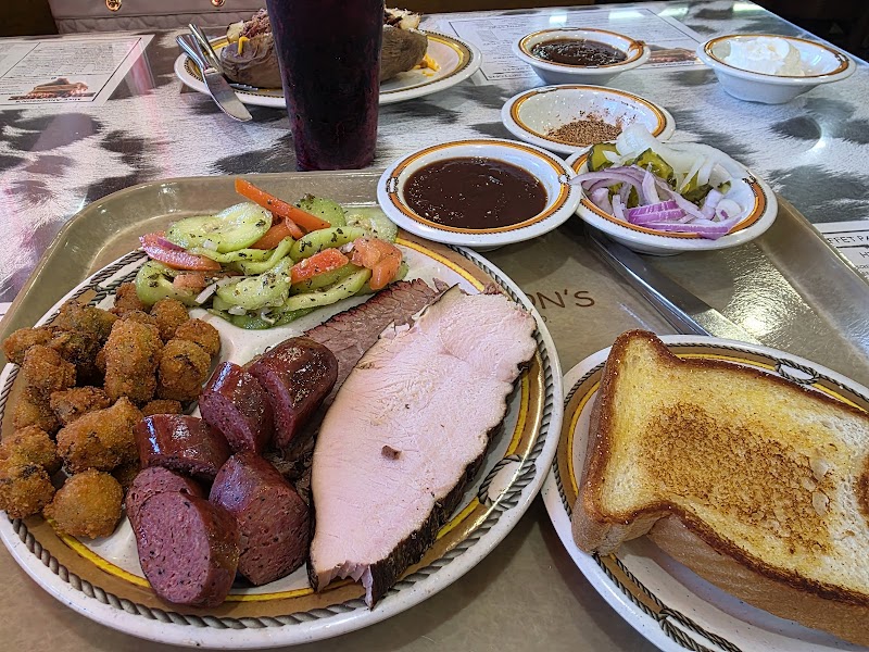 Mike Anderson's Barbeque House & Catering Company - photo 3